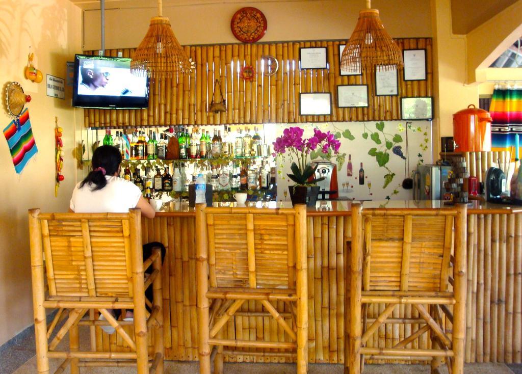 Similan Hotel Bang Tao Beach  Exterior photo